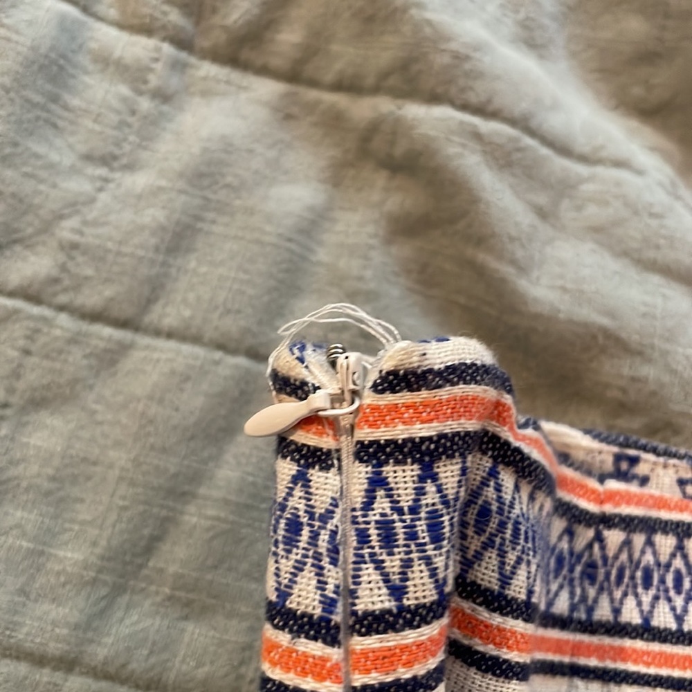 Patterned Mini Skirt - Picture 2 of 6